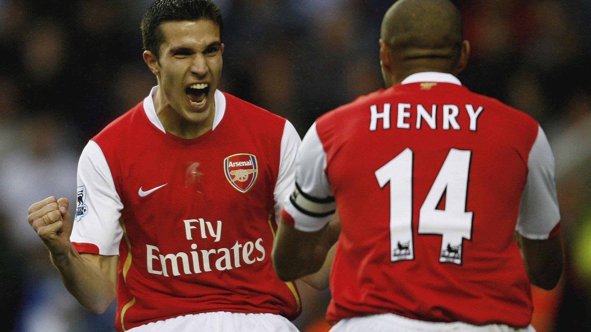 利物浦轻取狼队，萨拉赫状态火热继续领跑射手榜，利物浦续约萨拉赫